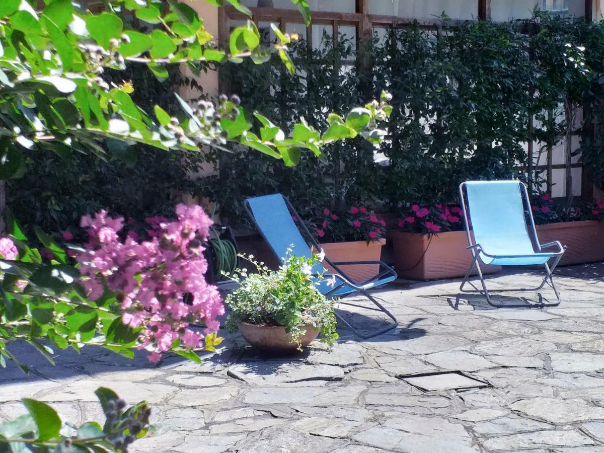 Alla Ghigliotta Viverone Buitenkant foto